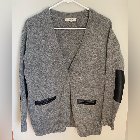 Madewell Lambs Wool with Leather Trim Button Up Grey Cardigan Small - Picture 2 of 14